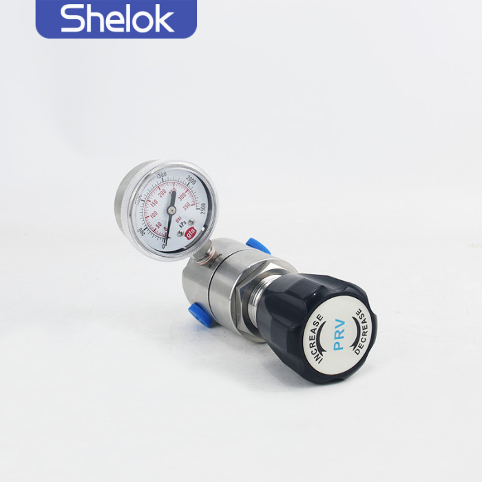 Stainless steel pressure regulator