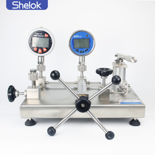 Pneumatic pressure calibration pump