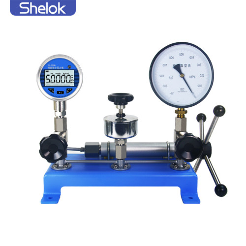 Pressure Gauge Calibrator