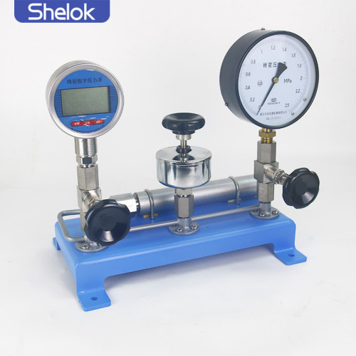 Pressure Gauge Calibrator